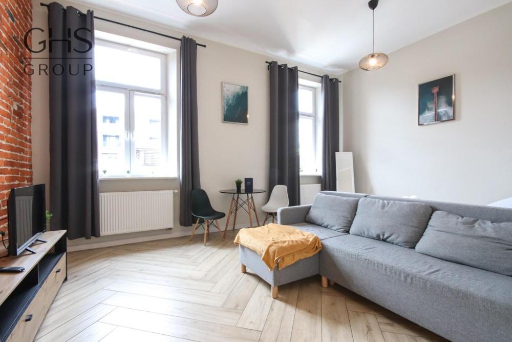 Piekny Apartament W Zabytkowej Kamienicy Краков Экстерьер фото